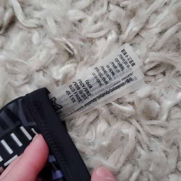 Victoria's Secret PINK Wrap Around Bikini Top - Picture 3 of 4